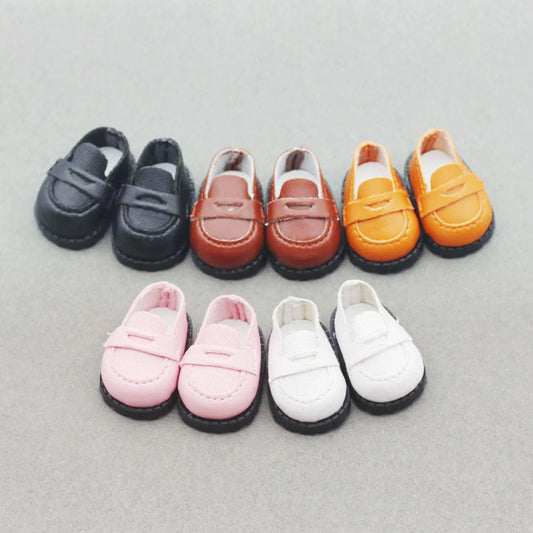 Minimalist PU Leather Shoes for Labubu – Clean Streetwear Look for Collectible Dolls