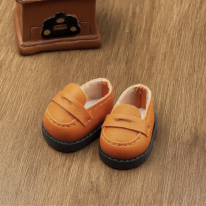 Minimalist PU Leather Shoes for Labubu – Clean Streetwear Look for Collectible Dolls