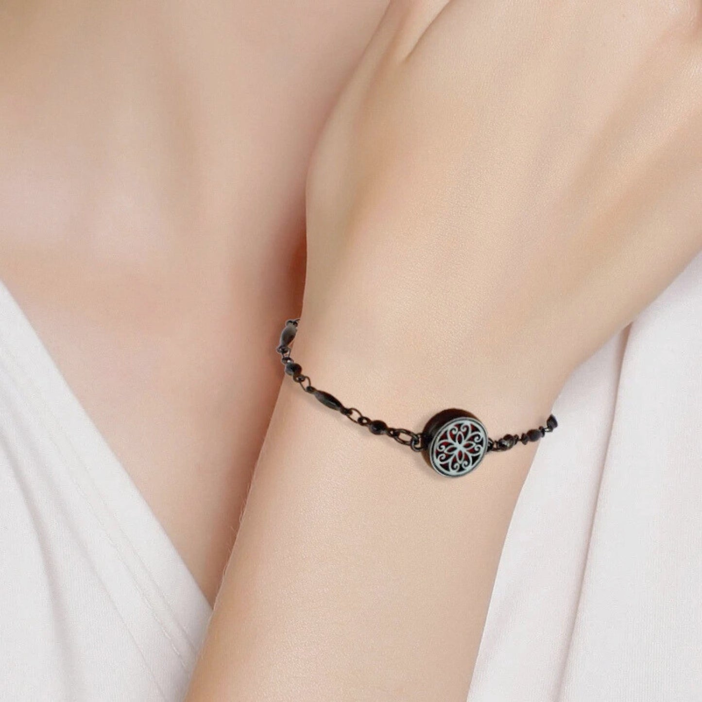 Aromatherapy Black Stainless Steel Locket Bracelet – Diffuser Jewelry for Men & Women